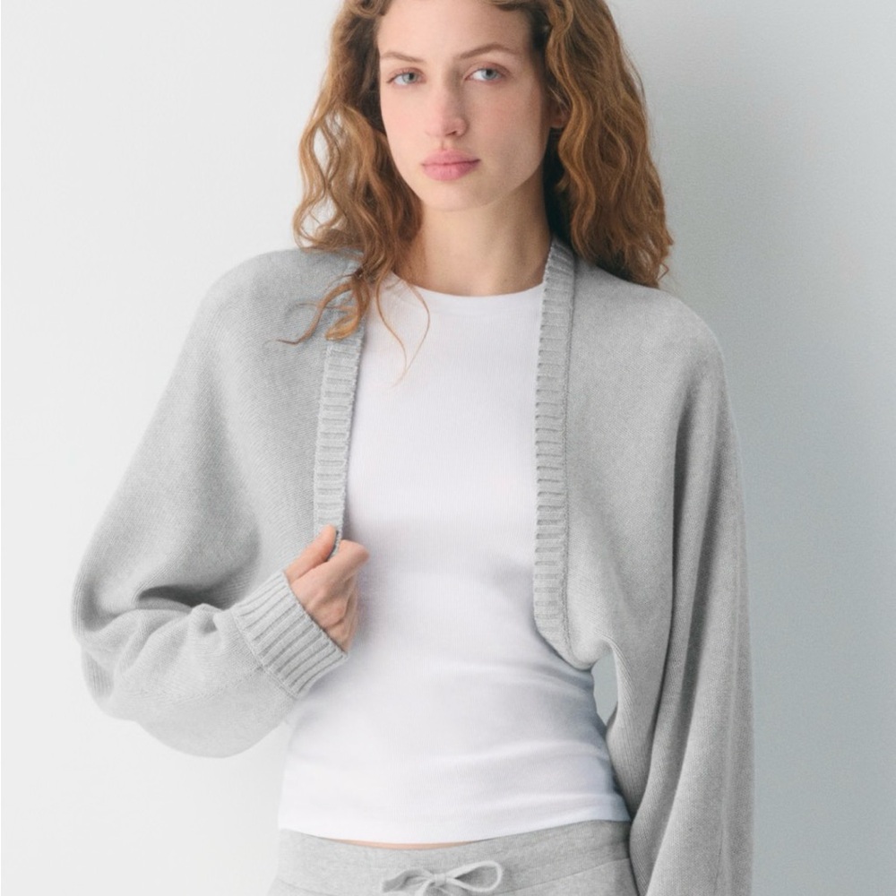 Aritzia TNA Gramercy Shrug